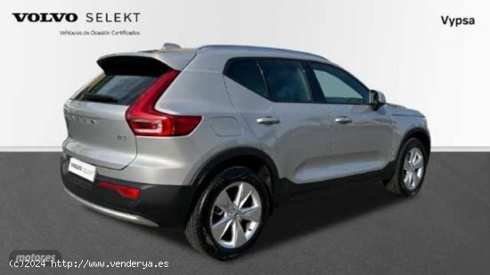 Volvo XC40 2.0 B3 CORE AUTO 163 5P de 2024 con 11.678 Km por 32.500 EUR. en Cordoba