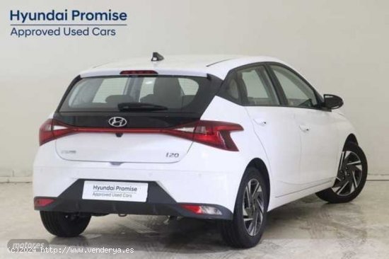 Hyundai i20 1.0 TGDI Klass 100 de 2023 con 11.428 Km por 17.800 EUR. en Barcelona