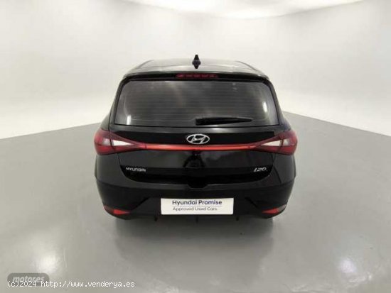 Hyundai i20 1.2 MPI Klass de 2022 con 32.700 Km por 14.400 EUR. en Barcelona