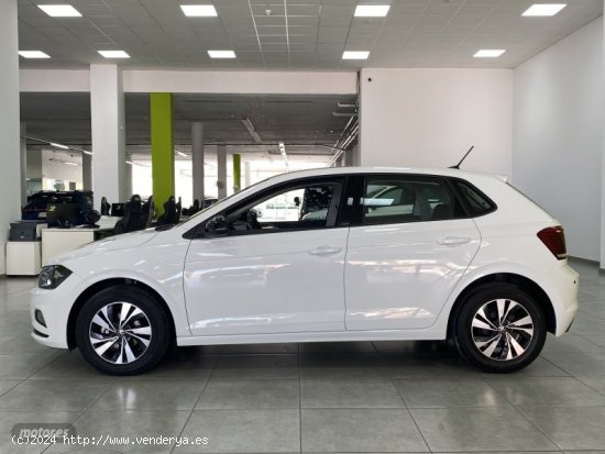 Volkswagen Polo Advance 1.0 TSI 70kW (95CV) de 2021 con 24.000 Km por 16.300 EUR. en Malaga