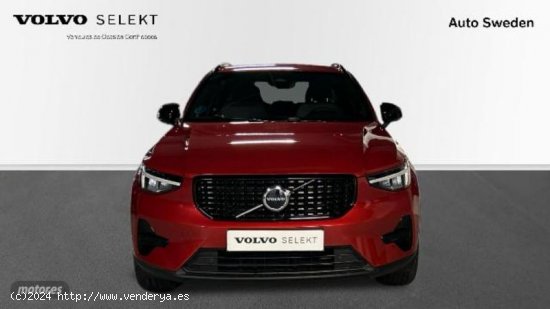 Volvo XC40 2.0 B3 PLUS DARK AUTO 5P de 2023 con 32.750 Km por 36.800 EUR. en Valencia