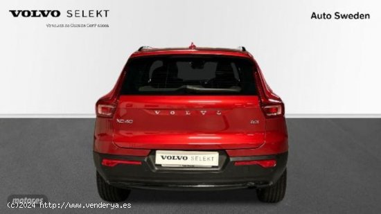 Volvo XC40 2.0 B3 PLUS DARK AUTO 5P de 2023 con 32.750 Km por 36.800 EUR. en Valencia