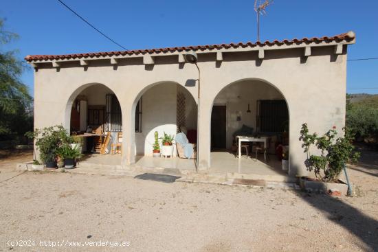  Casa de Campo en Hondon de las Nieves - ALICANTE 