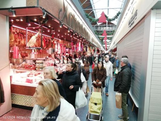 TRASPASO EN EL EMBLEMATICO MERCADO DE SANT ANTONIO - BARCELONA