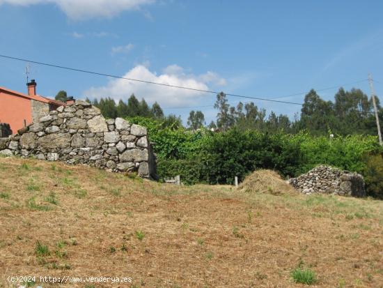 Casa para restaurar - PONTEVEDRA