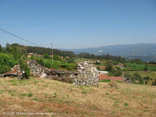 Casa para restaurar - PONTEVEDRA