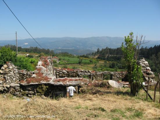 Casa para restaurar - PONTEVEDRA