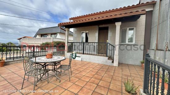 Casa con terreno en zona San Paio - PONTEVEDRA