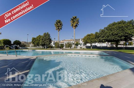 CHALET DE LUJO TOTALMENTE A ESTRENAR CON GRAN TERRAZA Y PISCINA - MURCIA