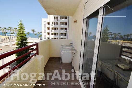 ¡PRIMERA LÍNEA DE PLAYA! EXTERIOR EN RESIDENCIAL CON PISCINA, ASCENSOR Y TERRAZA - CASTELLON