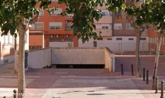 Plaza  de parking en Venta en zona de Sta. Maria de Gracia - MURCIA