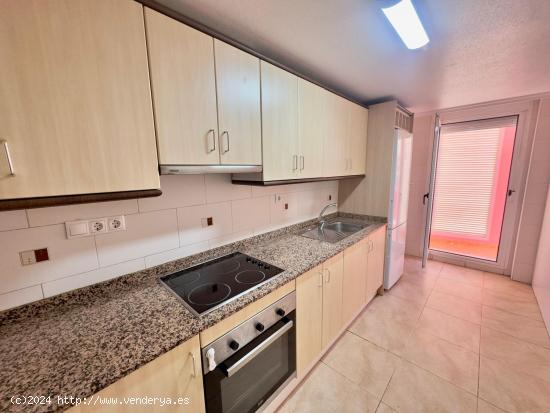 AMPLIO PISO EN VENTA 3 DORMITORIOS EN CALLOSA DE SEGURA. - ALICANTE