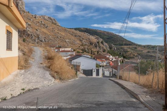 PARCELA URBANA EN COGOLLOS VEGA - GRANADA