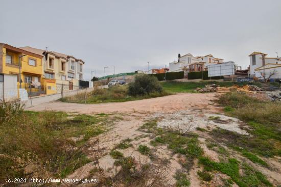 PARCELA URBANIZABLE EN ZONA DE EXPANSION - GRANADA