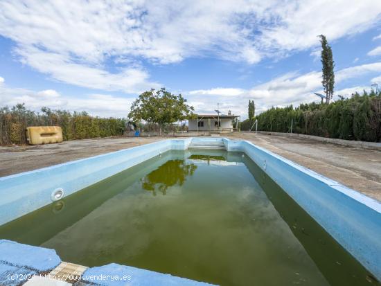 Finca Rústica junto al Río Dílar (Entre Ogíjares y Otura) - GRANADA