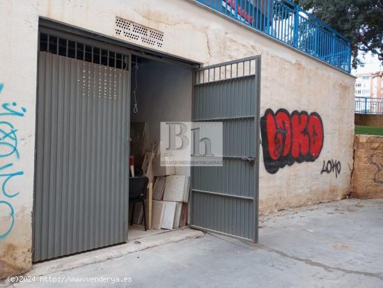 OPORTUNIDAD LOCAL CON POSIBILIDAD HACER VIVIENDA SITUADO EN LA ZONA VICTORIA EUGENIA - MALAGA