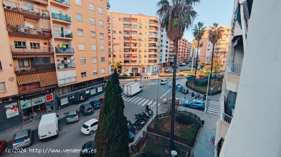 MAGNIFICO PISO EN ZONA COREA PEGADO A RENFE - VALENCIA