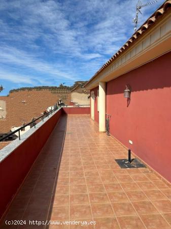  Ático con tres dormitorios y garaje en Puerto Lumbreras, con vistas panorámicas - MURCIA 