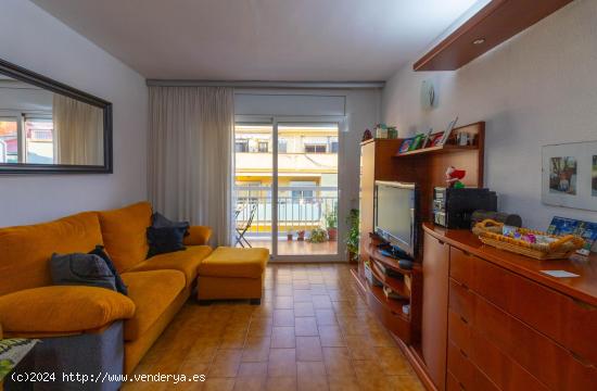 Se Vende en Hospitalet de Llobregat - BARCELONA