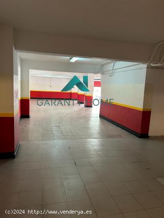 SE ALQUILA LOCAL COMERCIAL ZONA MADRILA - CACERES