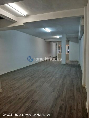 Local comercial en venta  en Ripollet - Barcelona