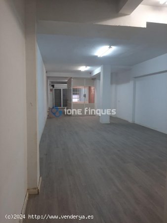 Local comercial en venta  en Ripollet - Barcelona