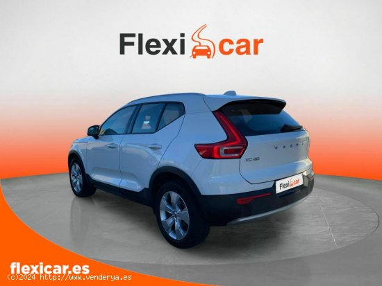 Volvo XC40 1.5 T3 Momentum Auto - Vigo