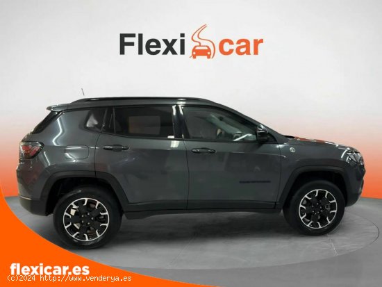 Jeep Compass 4Xe 1.3 PHEV 177kW Trailhawk AT AWD - Sant Boi de Llobregat