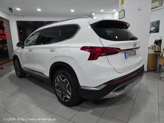 Hyundai Santa Fe 1.6 TGDi HEV Teno Auto 4x2 - Madrid