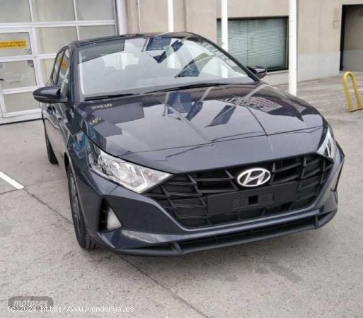 Hyundai i20 1.0 TGDI Klass 100 de 2023 con 2.212 Km por 18.500 EUR. en Segovia