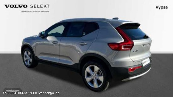 Volvo XC40 2.0 B3 CORE AUTO 163 5P de 2024 con 12.251 Km por 32.500 EUR. en Malaga