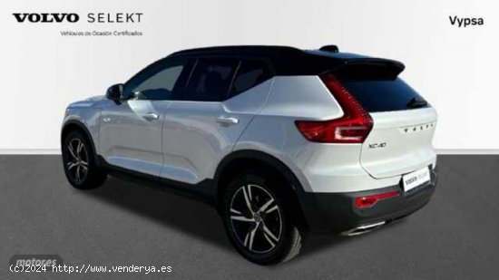 Volvo XC40 2.0 D4 R-DESIGN 4WD AUTO 190 5P de 2019 con 80.971 Km por 29.500 EUR. en Malaga