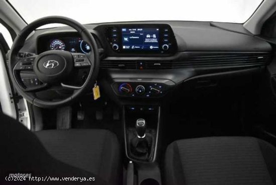 Hyundai i20 1.2 MPI Klass de 2023 con 23.606 Km por 16.700 EUR. en Barcelona