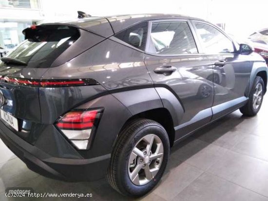 Hyundai Kona 1.0 TGDI Maxx 4x2 de 2024 con 45.512 Km por 25.200 EUR. en Segovia