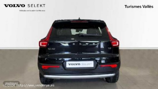 Volvo XC40 T2 CORE AUTO de 2023 con 22.677 Km por 33.900 EUR. en Barcelona