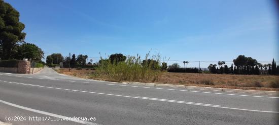 OCASIÓN TERRENO A 2 ESQUINAS - ALICANTE