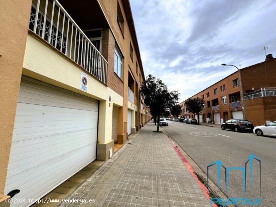  ¡¡¡ CASA UNIFAMILAR JUNTO A CAN LLONG !!! 4 HABITACIONES, 2 TERRAZAS + PATIO DE 36M2, GARAJE !!!  