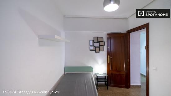 Piso de 3 habitaciones en alquiler en Camins al Grau - VALENCIA