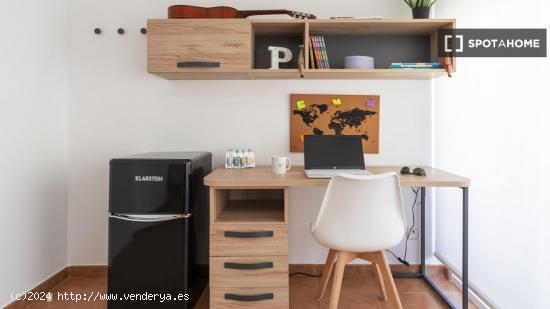 Habitación en piso compartido en valència - VALENCIA