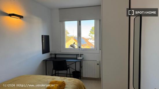 Habitación en piso compartido en sant cugat del vallès - BARCELONA