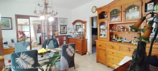 CASA/CHALET CON MUCHO TERRENO EN VENTA - BARCELONA