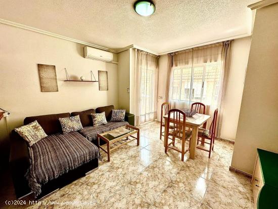 Apartamento en venta en Torrevieja Zona habaneras 1 dormitorio - ALICANTE