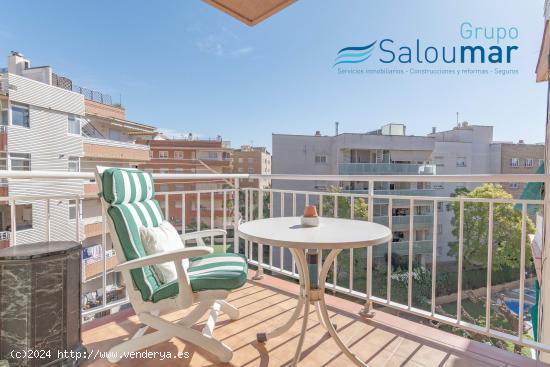 APARTAMENTO EN CALLE BARCELONA ZONA CENTRO CON PISCINA COMUNITARIA - TARRAGONA