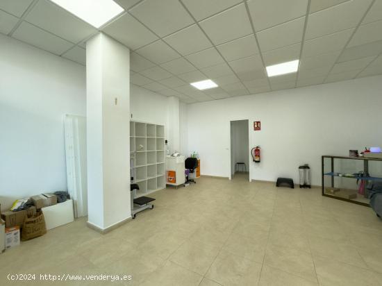 Local comercial con licencia en San Isidro - SANTA CRUZ DE TENERIFE