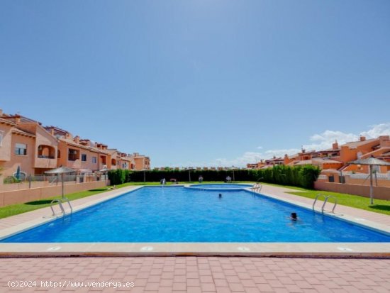 Bungalow en venta en Torrevieja (Alicante)