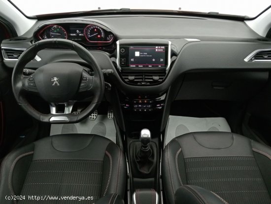 Peugeot 2008 GT Line 1.2 PureTech 96KW (130CV) - Las Palmas de Gran Canaria