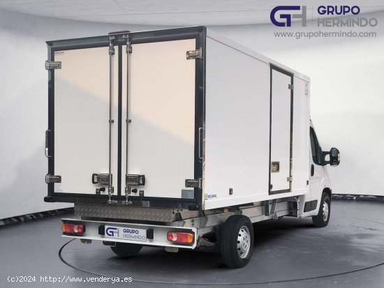 Peugeot Boxer FG 435 L3 BLUE HDI 140 + CAJA ISOTERMO PHARMA - Ponteareas