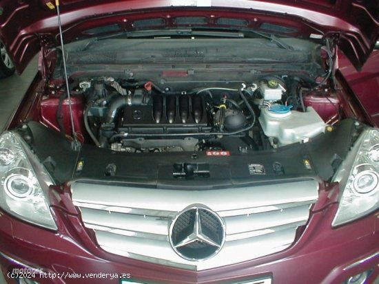 Mercedes Clase B 200 CDI de 2011 con 243.000 Km por 8.990 EUR. en Tenerife