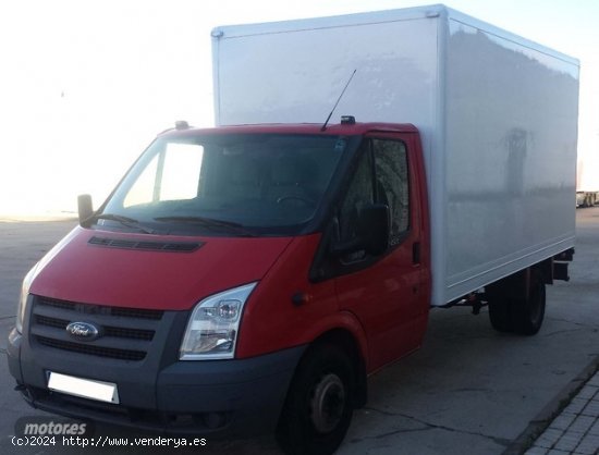 Ford Transit 330S 115CV 6V de 2010 con 177.471 Km por 8.926 EUR. en Salamanca