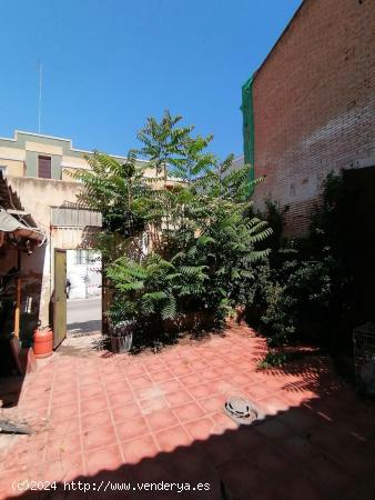 CASA DE PUEBLO EN MELIANA - VALENCIA